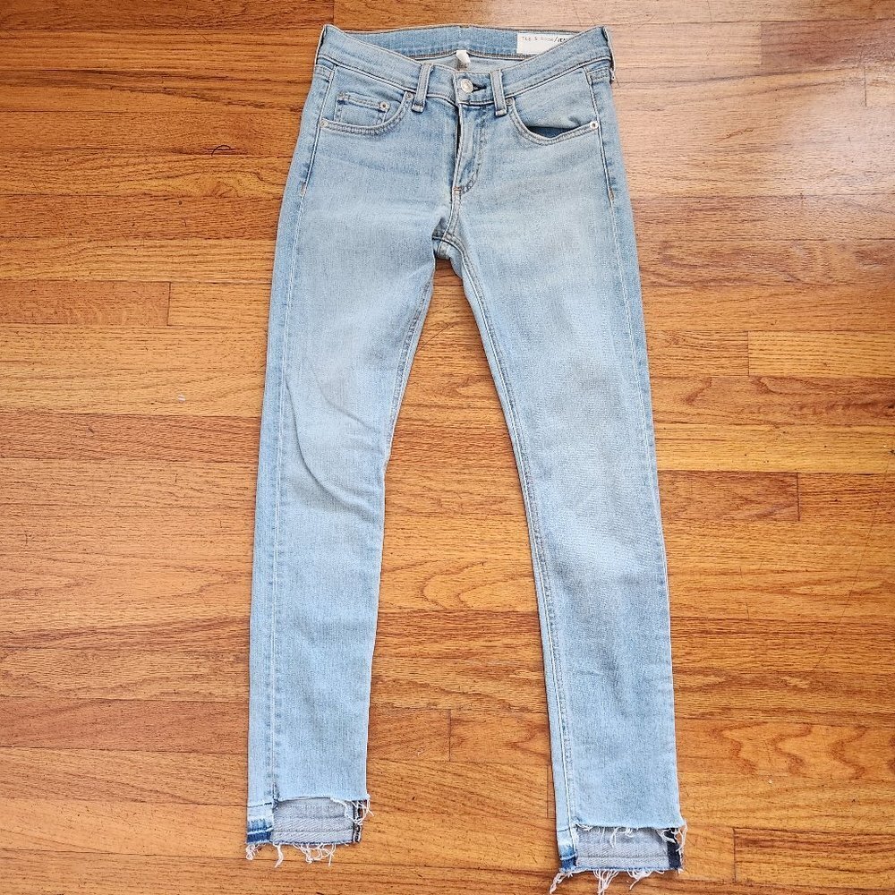 Rag and Bone Size 24 Capri Skinny Jeans in Wiley Raw Step Hem Light Wash